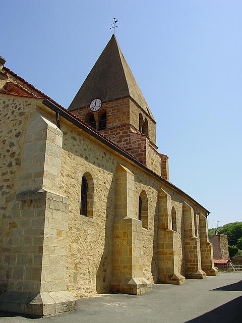 L'église fortifiée d'Yronde